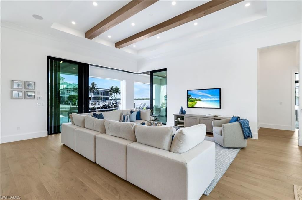 Marco Island, Florida, 34145, United States, 5 Bedrooms Bedrooms, ,6 BathroomsBathrooms,Residential,Active,1898031