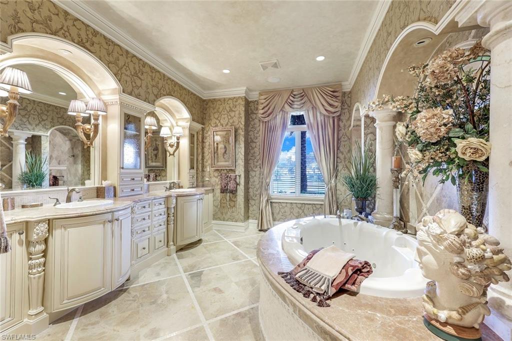Marco Island, Florida, 34145, United States, ,8 BathroomsBathrooms,Residential,Active,1749291