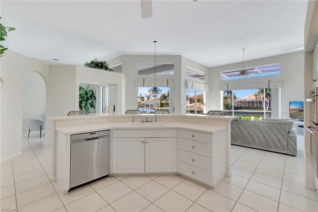 Marco Island, Florida, 34145, United States, 3 Bedrooms Bedrooms, ,3 BathroomsBathrooms,Residential,Active,1973302