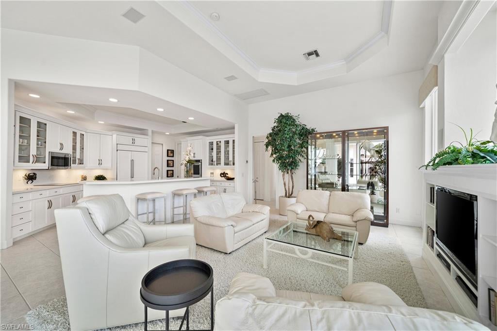 Marco Island, Florida, 34145, United States, ,3 BathroomsBathrooms,Residential,Active,1782571