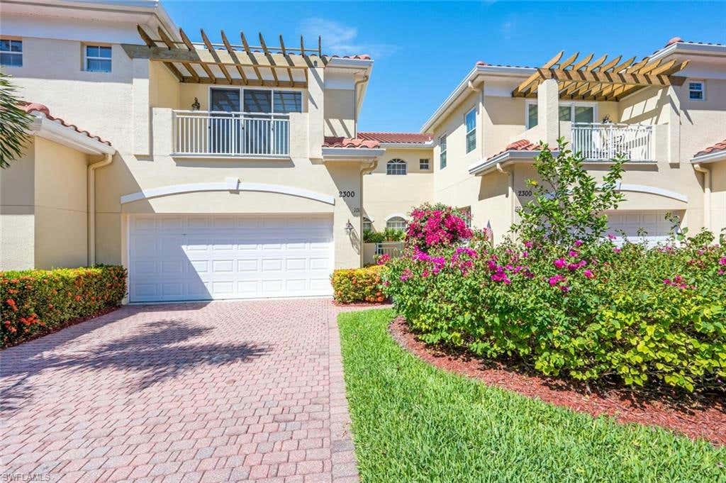 2300 L AMBIANCE CIR APT 101, NAPLES, FL 34108, photo 1 of 37