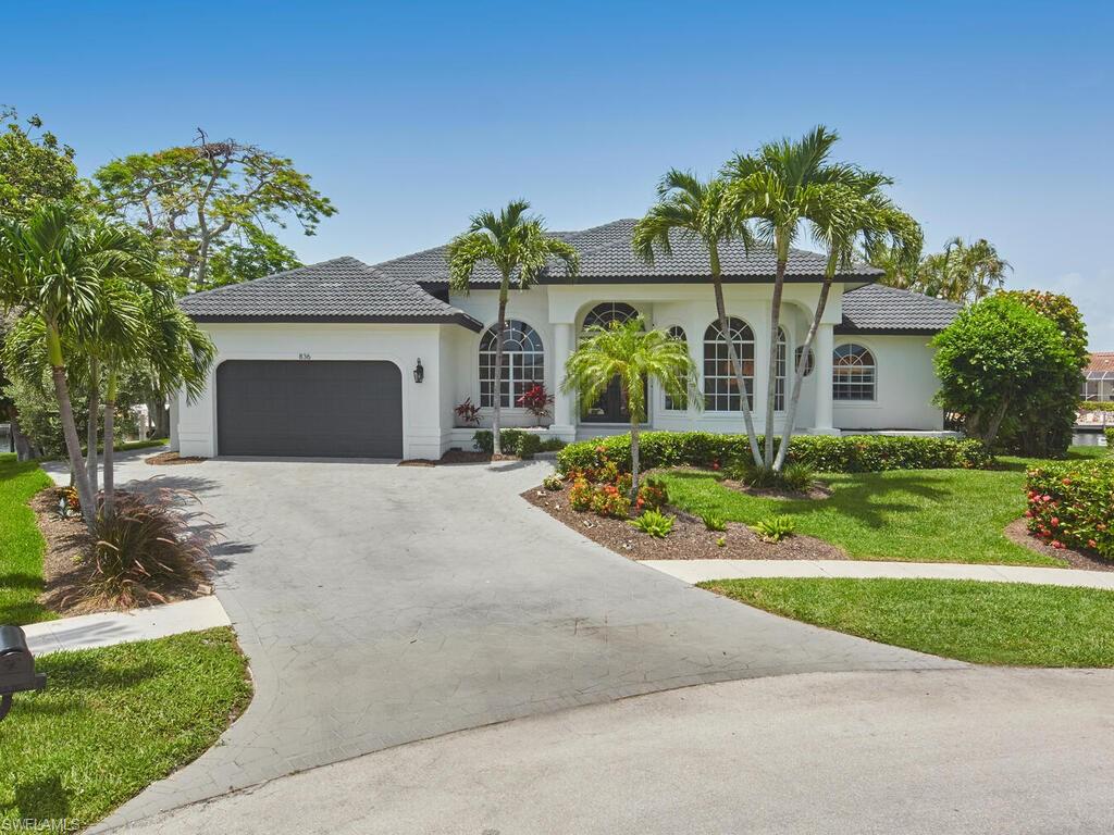 Marco Island, Florida, 34145, United States, ,2 BathroomsBathrooms,Residential,Pending,1849511