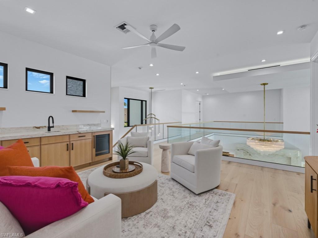 Marco Island, Florida, 34145, United States, 4 Bedrooms Bedrooms, ,5 BathroomsBathrooms,Residential,Active,1953433