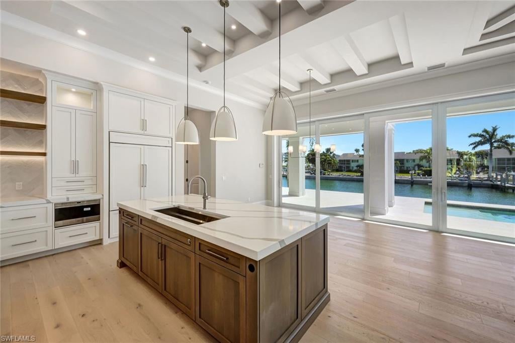 Marco Island, Florida, 34145, United States, 5 Bedrooms Bedrooms, ,6 BathroomsBathrooms,Residential,Active,2010531