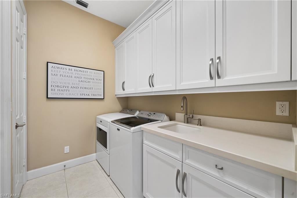 Marco Island, Florida, 34145, United States, ,3 BathroomsBathrooms,Residential,Active,1782571