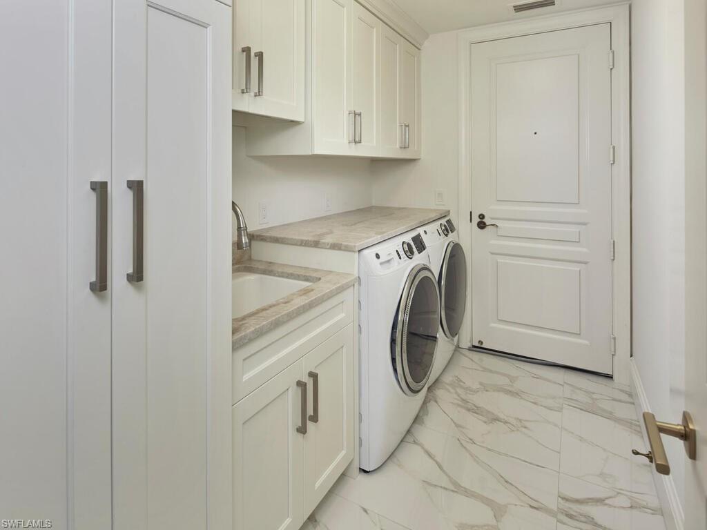 Marco Island, Florida, 34145, United States, 3 Bedrooms Bedrooms, ,4 BathroomsBathrooms,Residential,Active,1967302