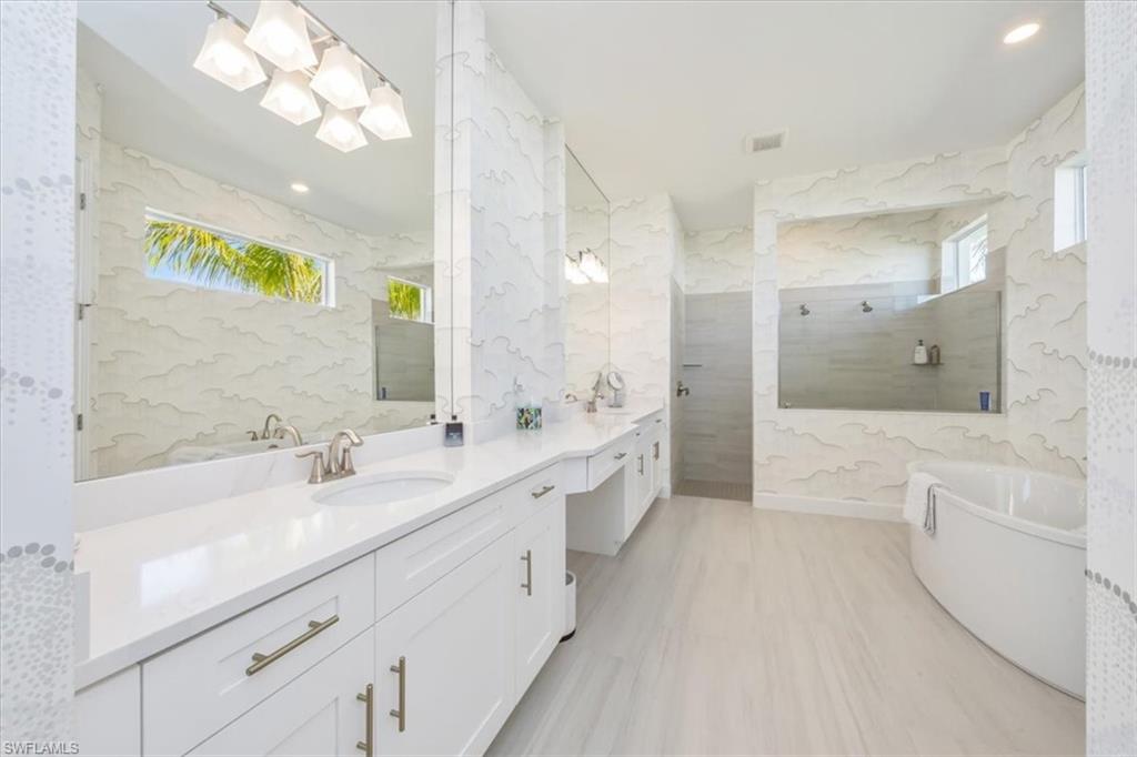 Fort Myers, Florida, 33913, United States, 4 Bedrooms Bedrooms, ,4 BathroomsBathrooms,Residential,Active,2009850