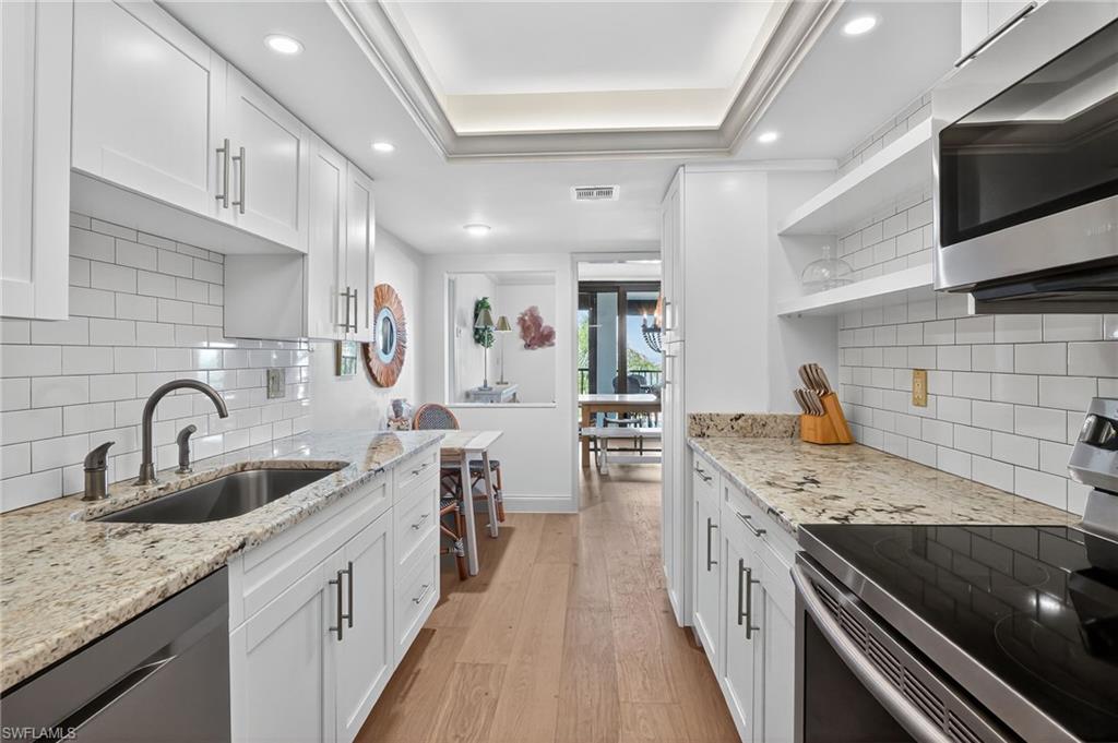 Naples, Florida, 34103, United States, 2 Bedrooms Bedrooms, ,2 BathroomsBathrooms,Residential,Active,1894173