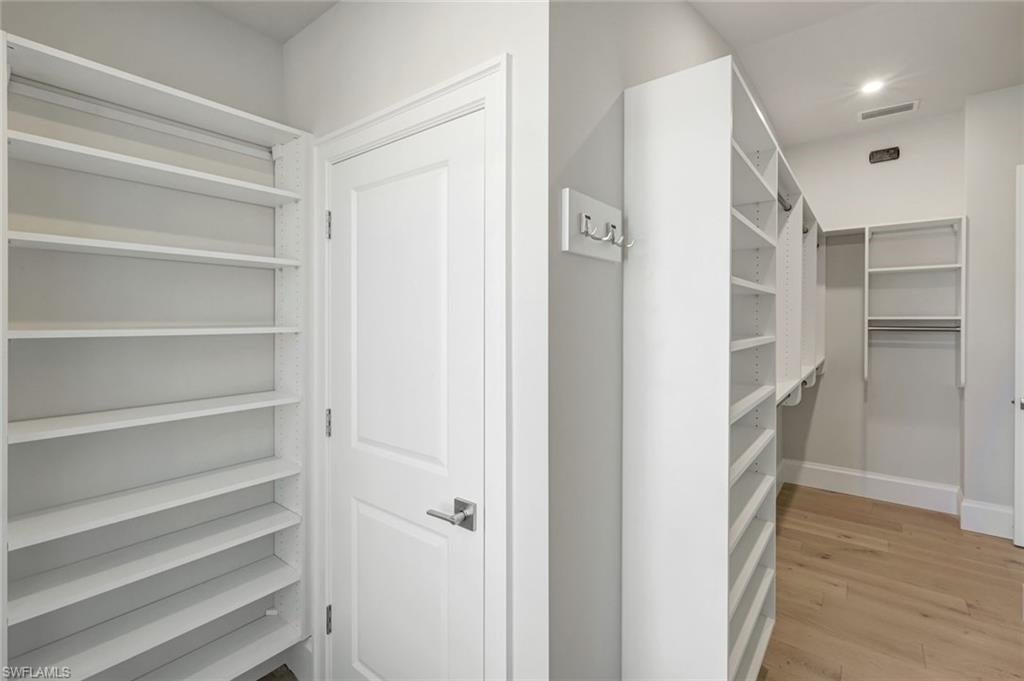 Marco Island, Florida, 34145, United States, ,6 BathroomsBathrooms,Residential,Active,1828949