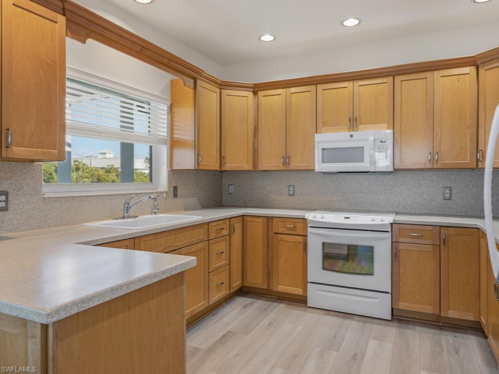 Naples, Florida, 34113, United States, 4 Bedrooms Bedrooms, ,3 BathroomsBathrooms,Residential,Active,2015795