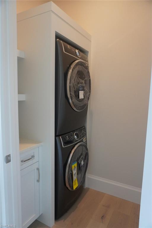 Marco Island, Florida, 34145, United States, ,5 BathroomsBathrooms,Residential,Active,1718458