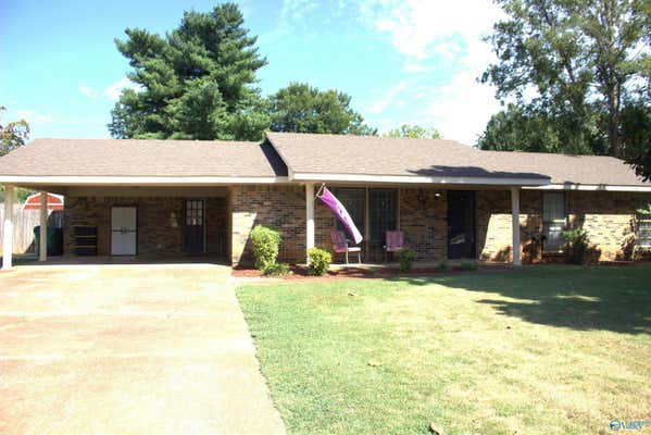 1411 WINDSOR DR, TUSCUMBIA, AL 35674 - Image 1