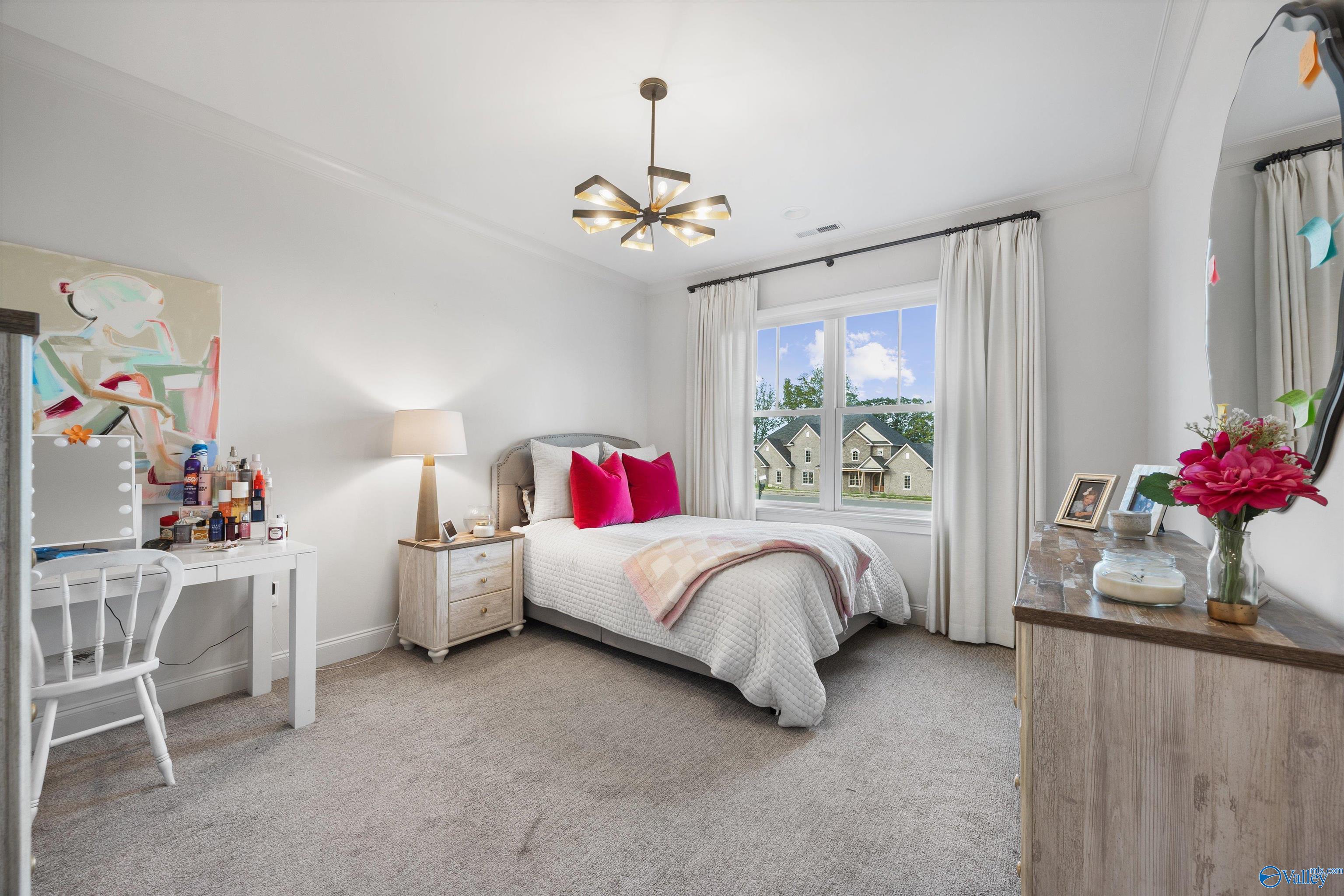 Owens Cross Roads, Alabama, 35763, United States, ,7 BathroomsBathrooms,Residential,Active,1799402