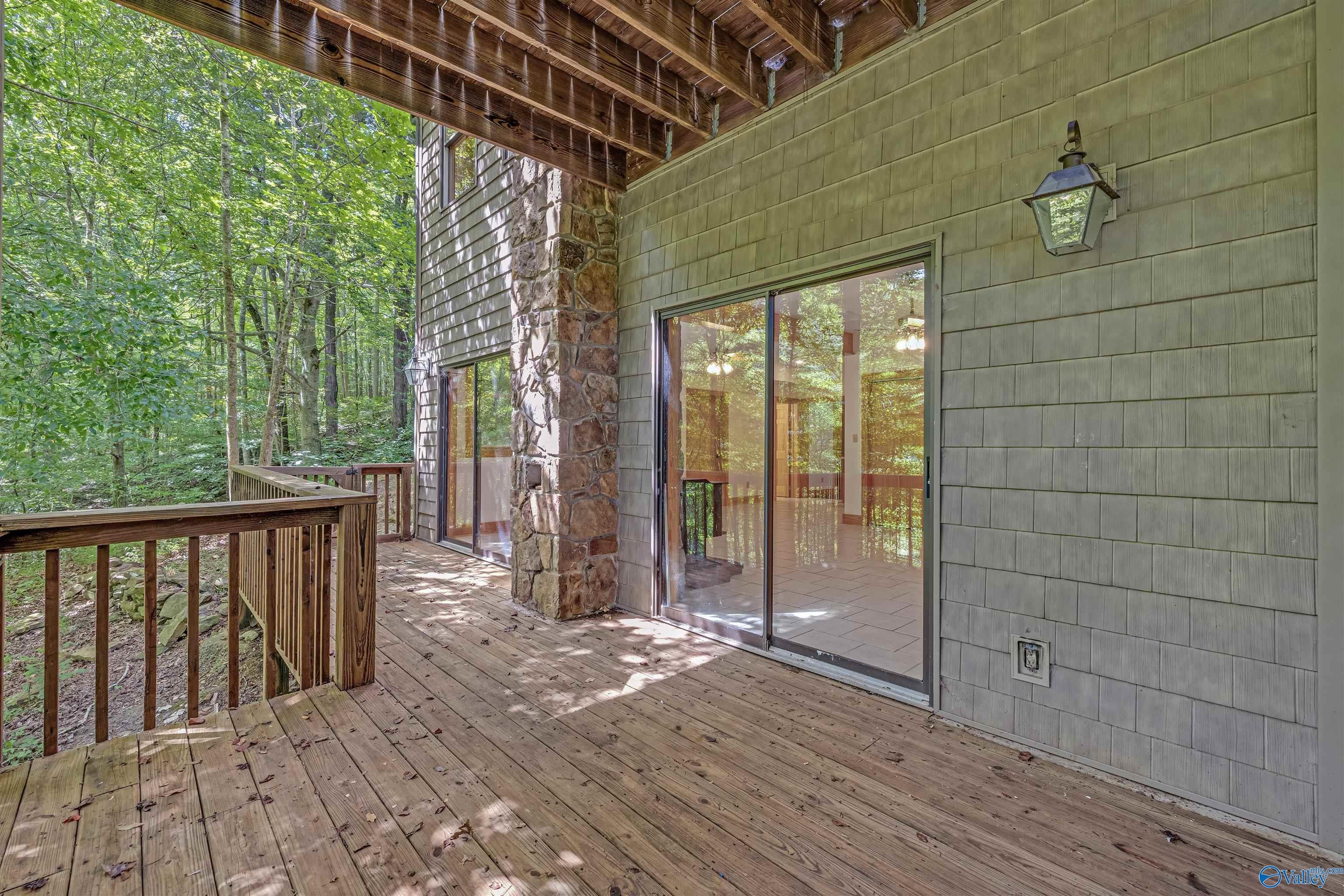 Trenton, Georgia, 30752, United States, 4 Bedrooms Bedrooms, ,4 BathroomsBathrooms,Residential,Active,1963412