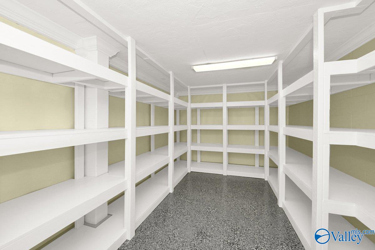 Rogersville, Alabama, 35652, United States, 6 Bedrooms Bedrooms, ,8 BathroomsBathrooms,Residential,Active,1996276