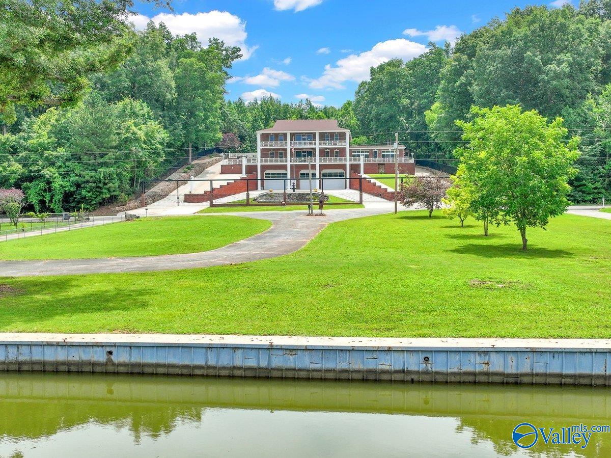 Rogersville, Alabama, 35652, United States, 6 Bedrooms Bedrooms, ,8 BathroomsBathrooms,Residential,Active,1996276