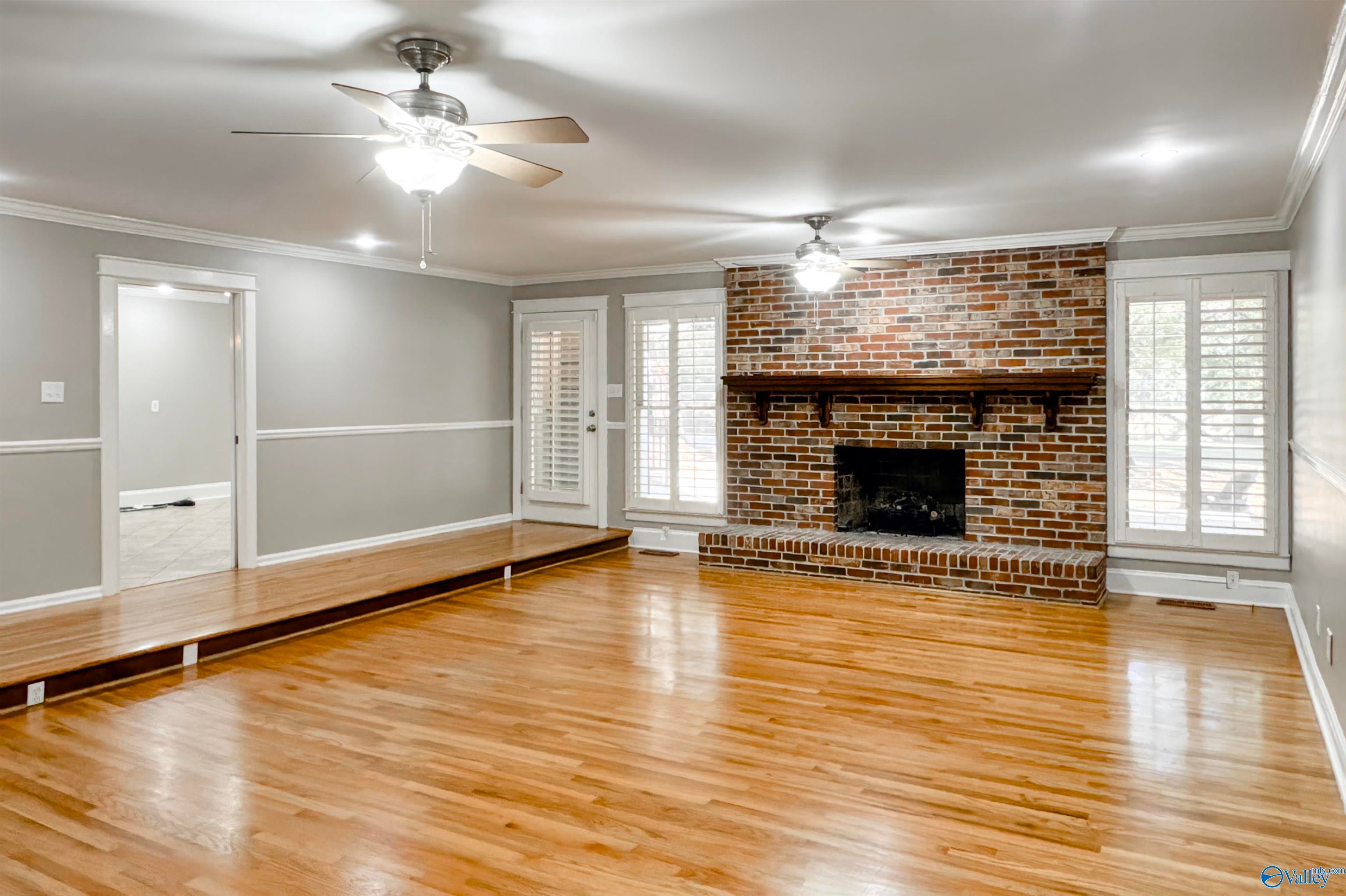 Decatur, Alabama, 35603, United States, 5 Bedrooms Bedrooms, ,5 BathroomsBathrooms,Residential,Active,1972133