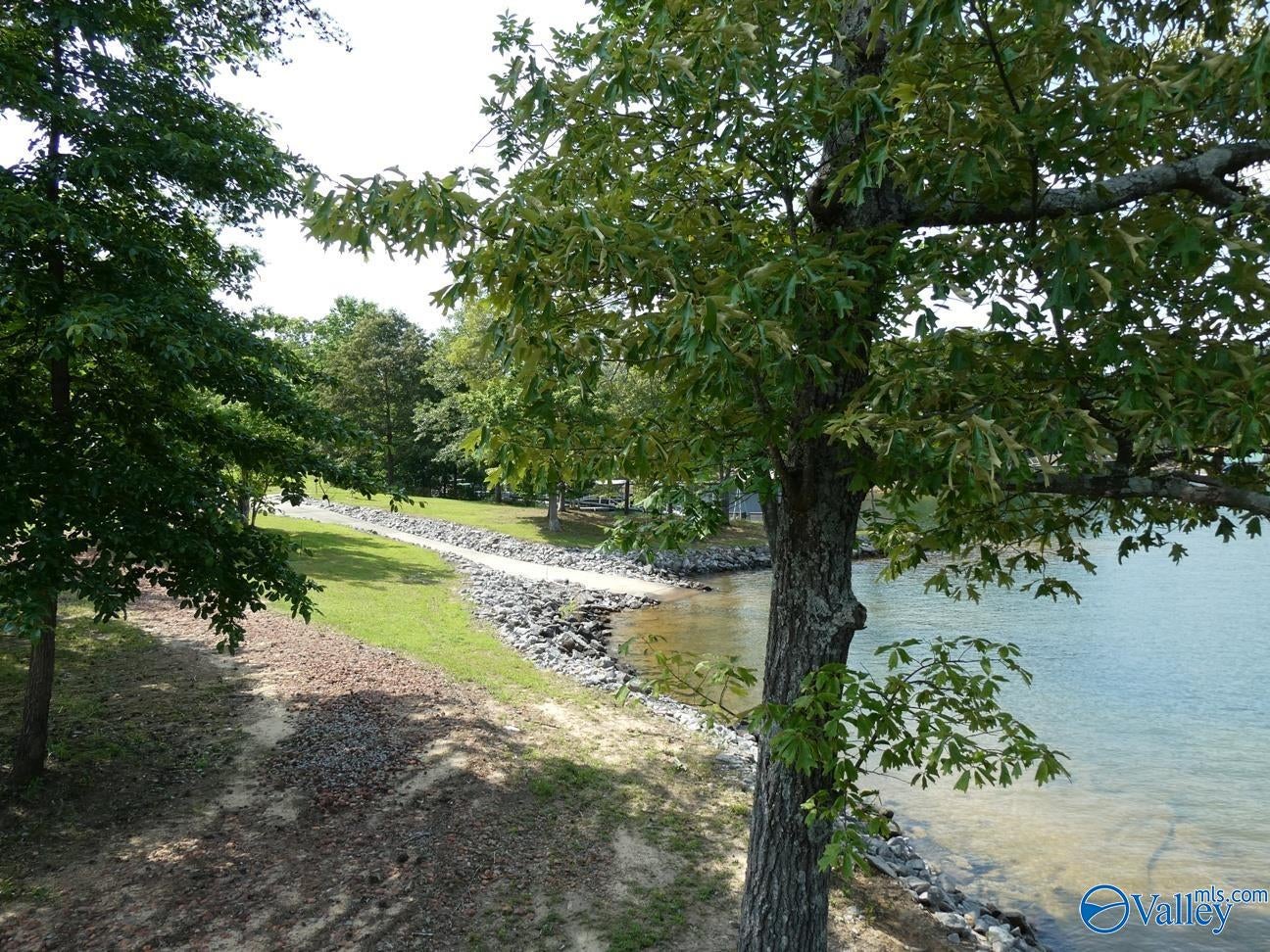 Arley, Alabama, 35541, United States, ,3 BathroomsBathrooms,Residential,Active,1843837