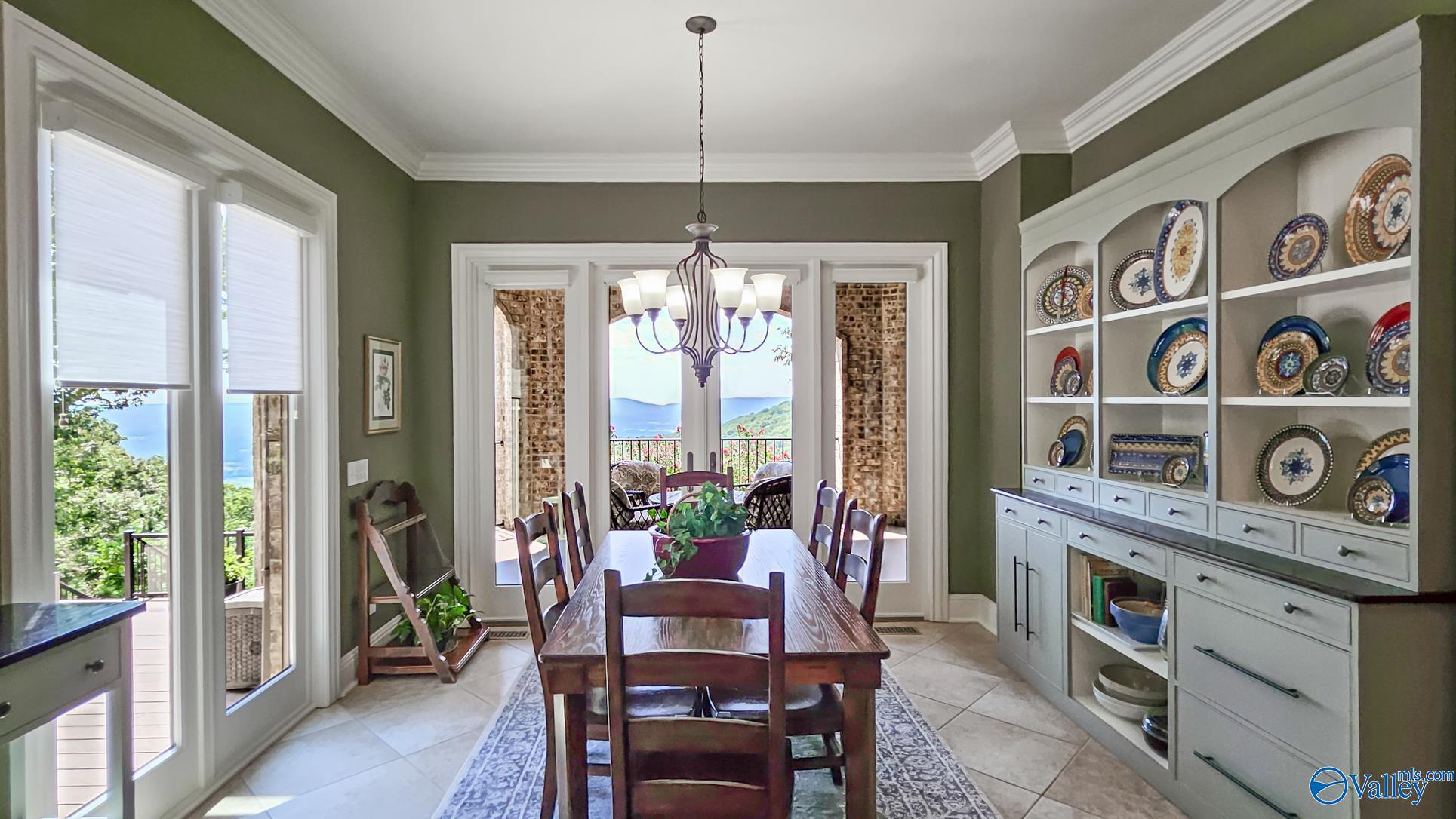 Gurley, Alabama, 35748, United States, 4 Bedrooms Bedrooms, ,6 BathroomsBathrooms,Residential,Active,1922517