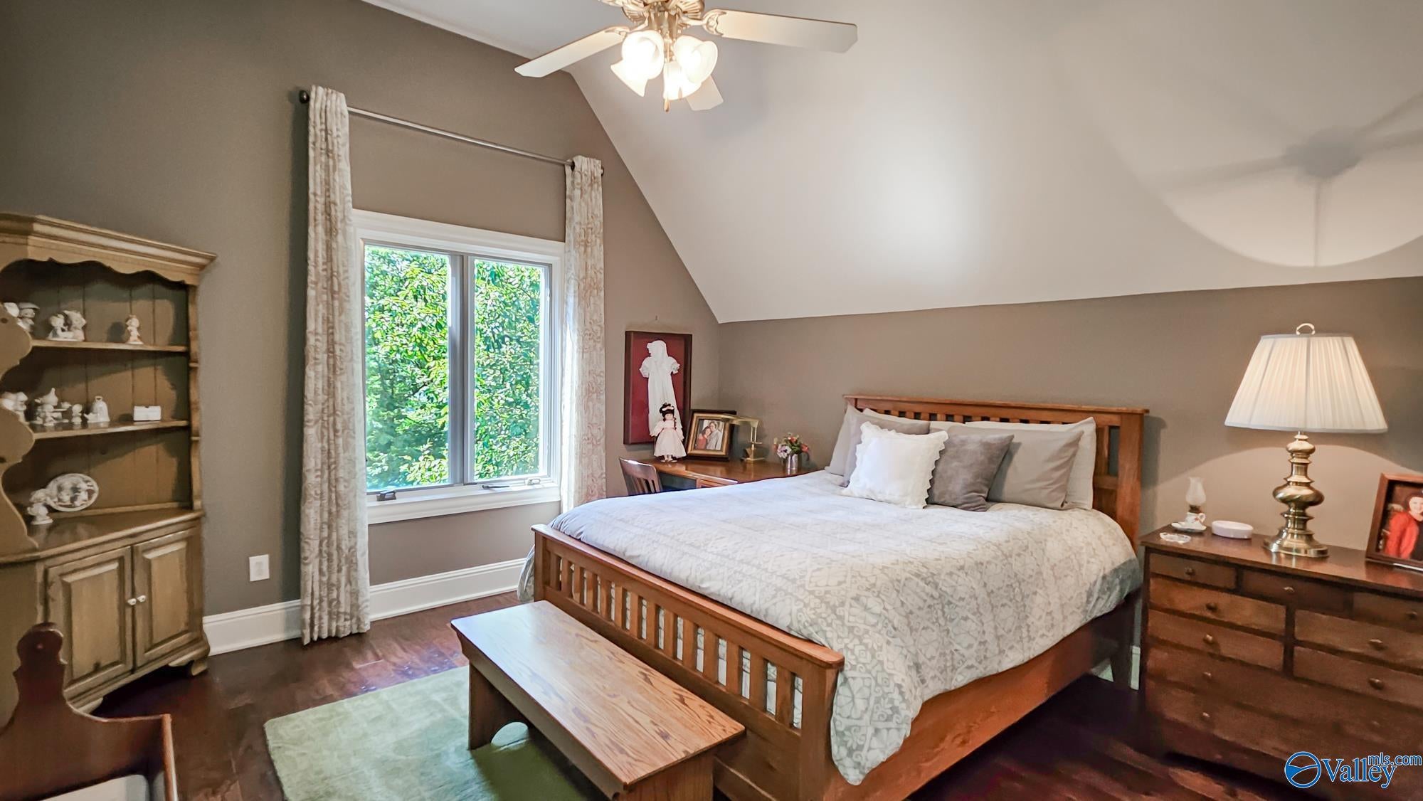 Gurley, Alabama, 35748, United States, 4 Bedrooms Bedrooms, ,6 BathroomsBathrooms,Residential,Active,1922517