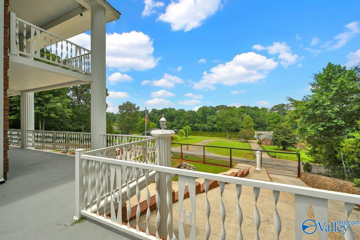 Rogersville, Alabama, 35652, United States, 6 Bedrooms Bedrooms, ,8 BathroomsBathrooms,Residential,Active,1996276