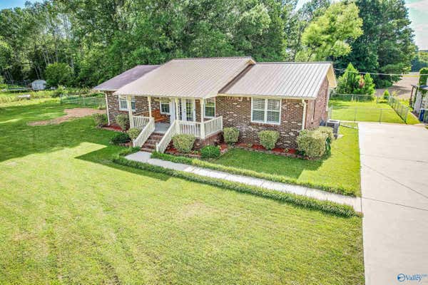 120 ANDERTON LN, OWENS CROSS ROADS, AL 35763 - Image 1