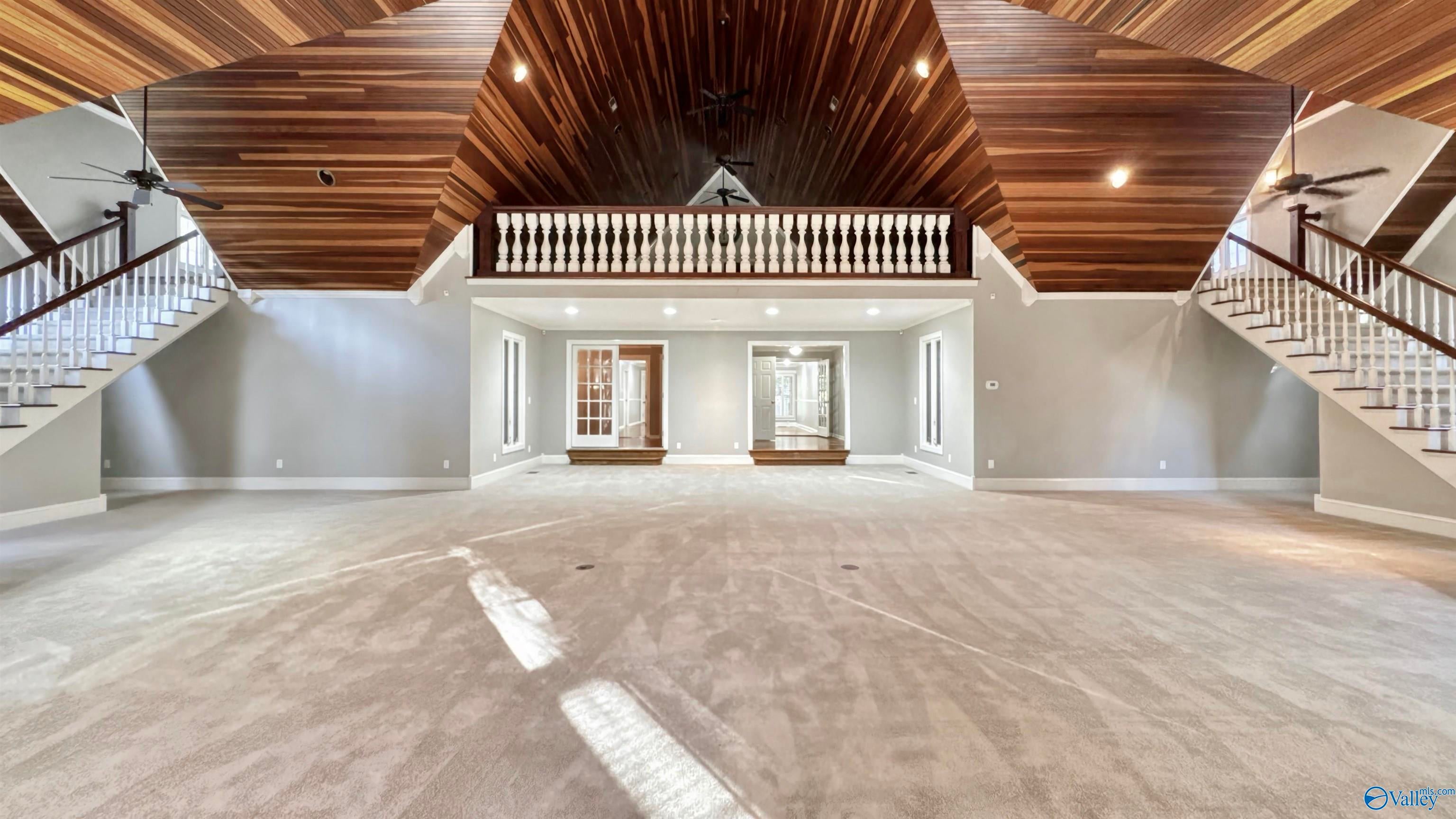 Decatur, Alabama, 35603, United States, 5 Bedrooms Bedrooms, ,5 BathroomsBathrooms,Residential,Active,1972133