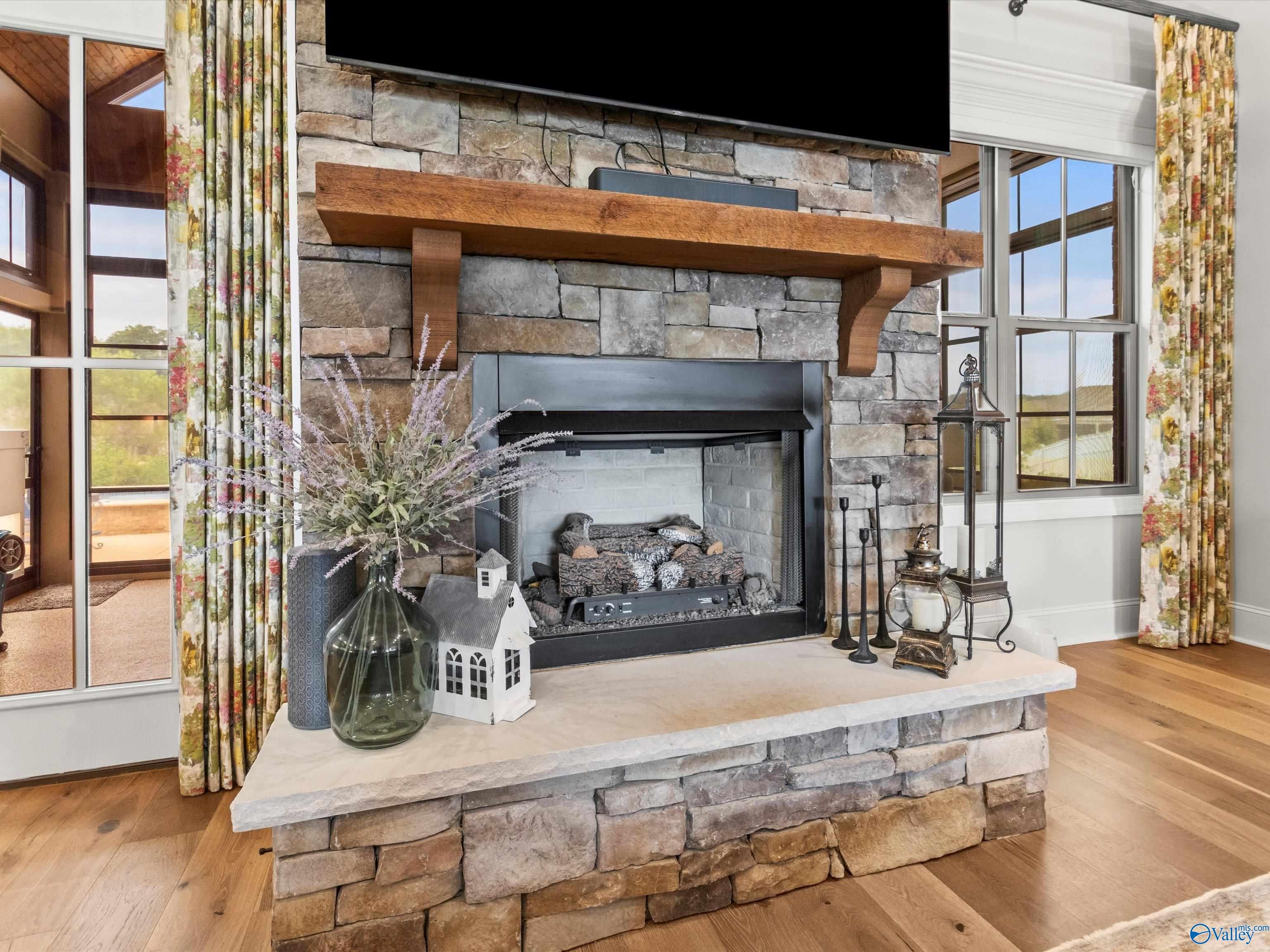 Madison, Alabama, 35757, United States, 4 Bedrooms Bedrooms, ,5 BathroomsBathrooms,Residential,Active,2007226