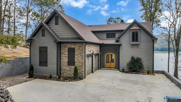 2231 LOOKOUT MOUNTAIN DR, SCOTTSBORO, AL 35769 - Image 1