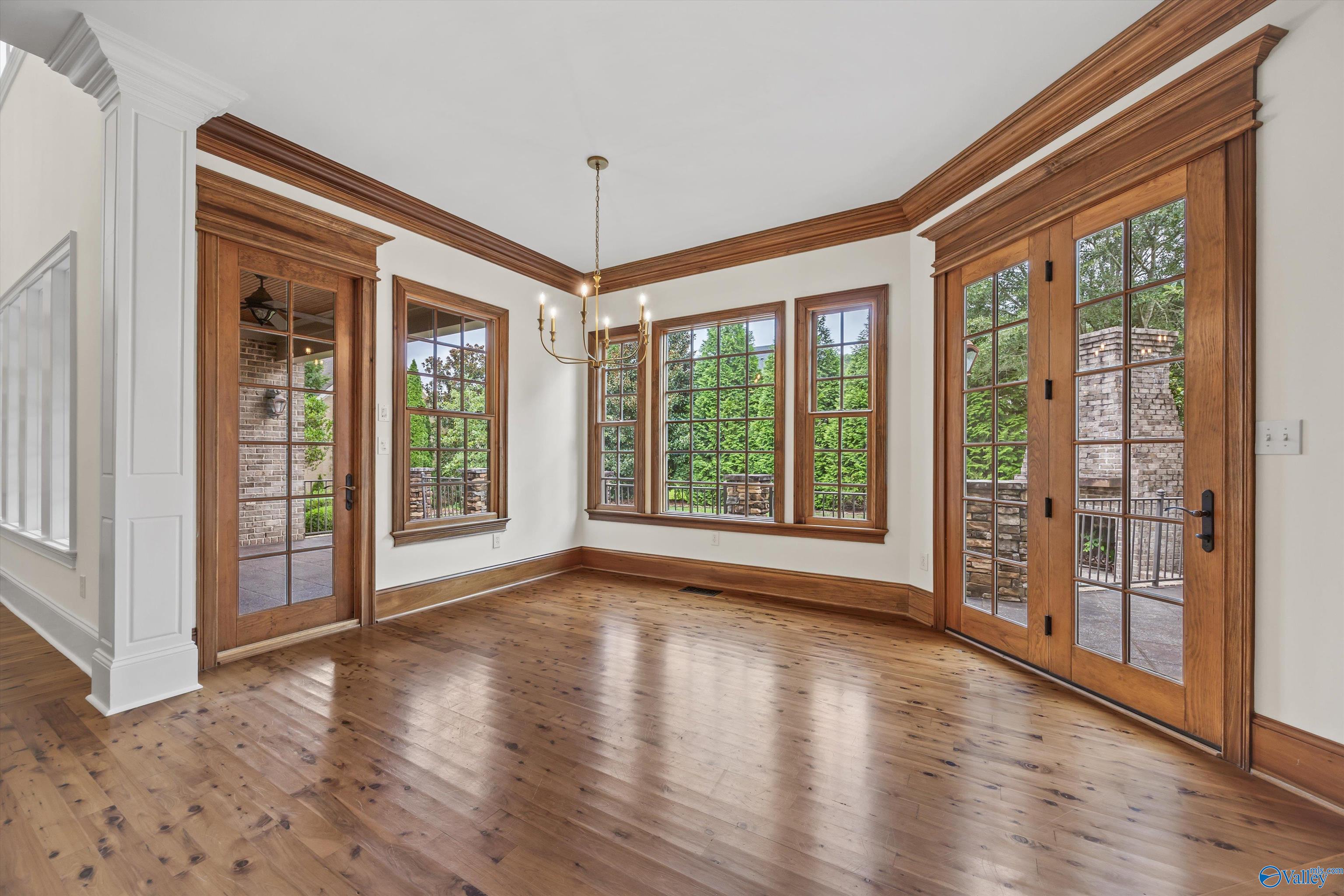 Gurley, Alabama, 35748, United States, 4 Bedrooms Bedrooms, ,5 BathroomsBathrooms,Residential,Active,1909111