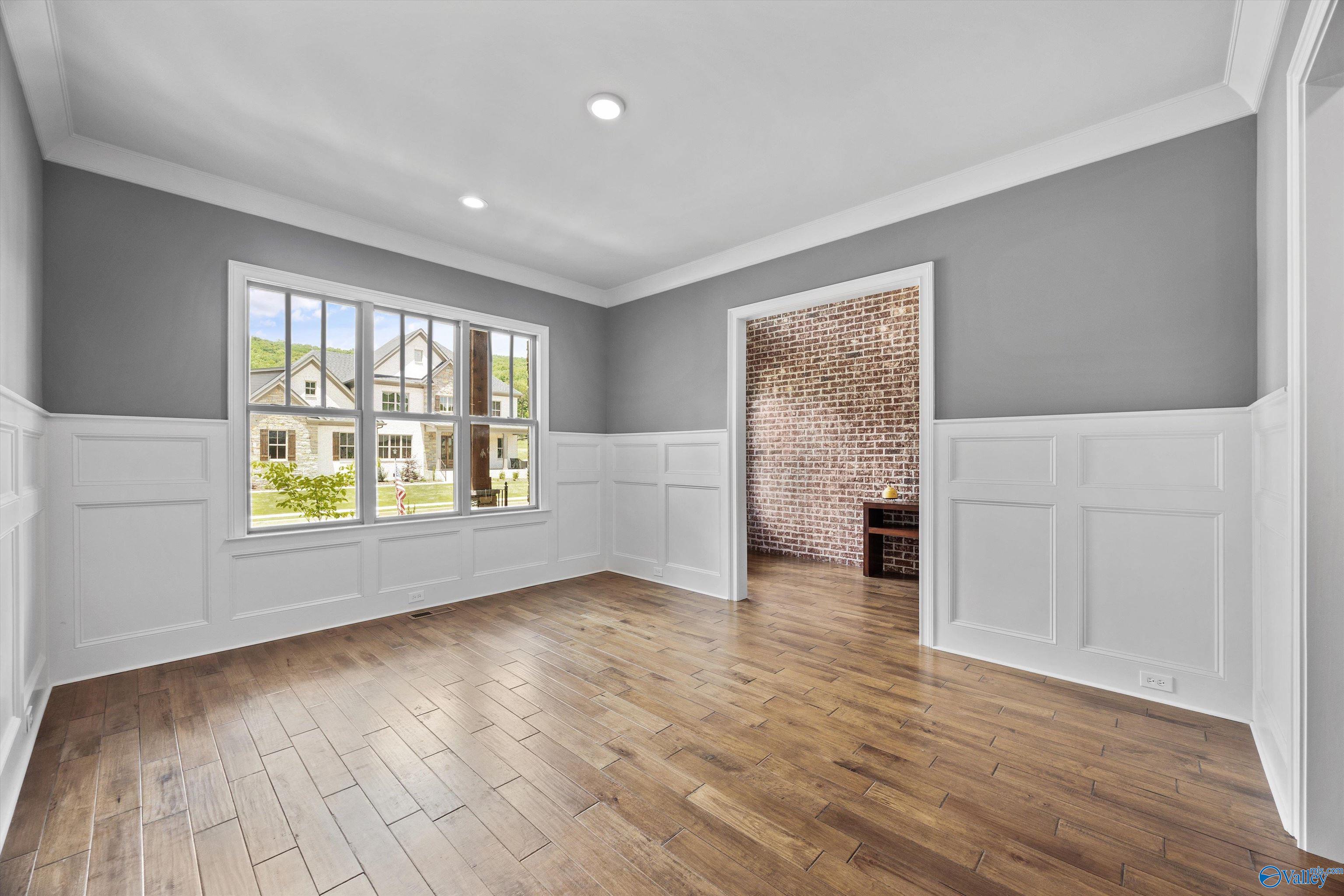 Gurley, Alabama, 35748, United States, 5 Bedrooms Bedrooms, ,7 BathroomsBathrooms,Residential,Active,1834465