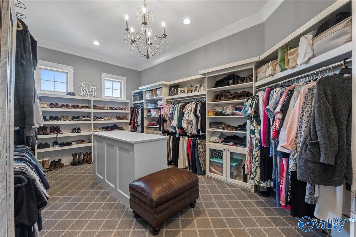 Huntsville, Alabama, 35811, United States, 3 Bedrooms Bedrooms, ,5 BathroomsBathrooms,Residential,Active,1871595