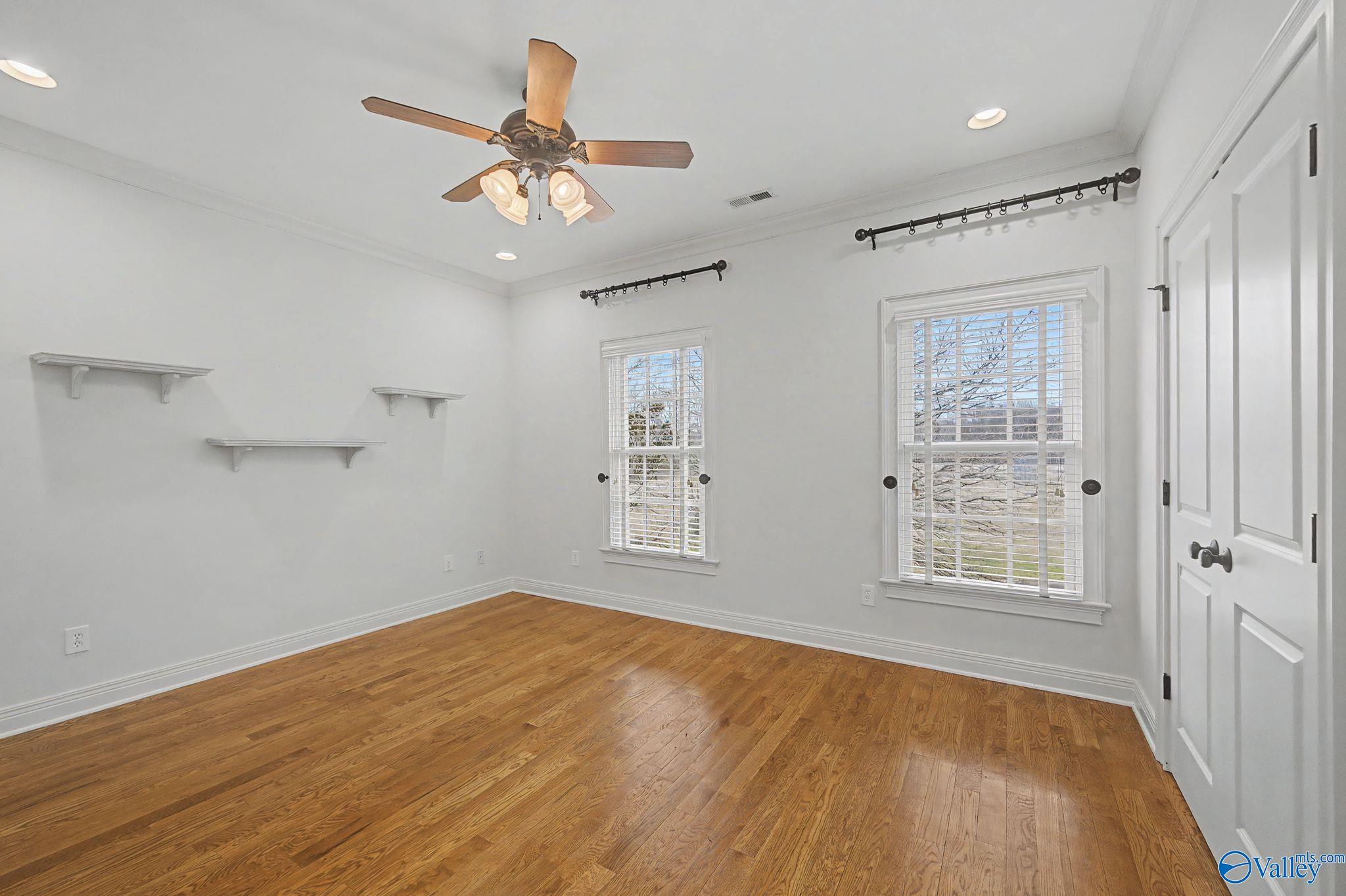 Huntsville, Alabama, 35806, United States, 4 Bedrooms Bedrooms, ,4 BathroomsBathrooms,Residential,Active,2012926