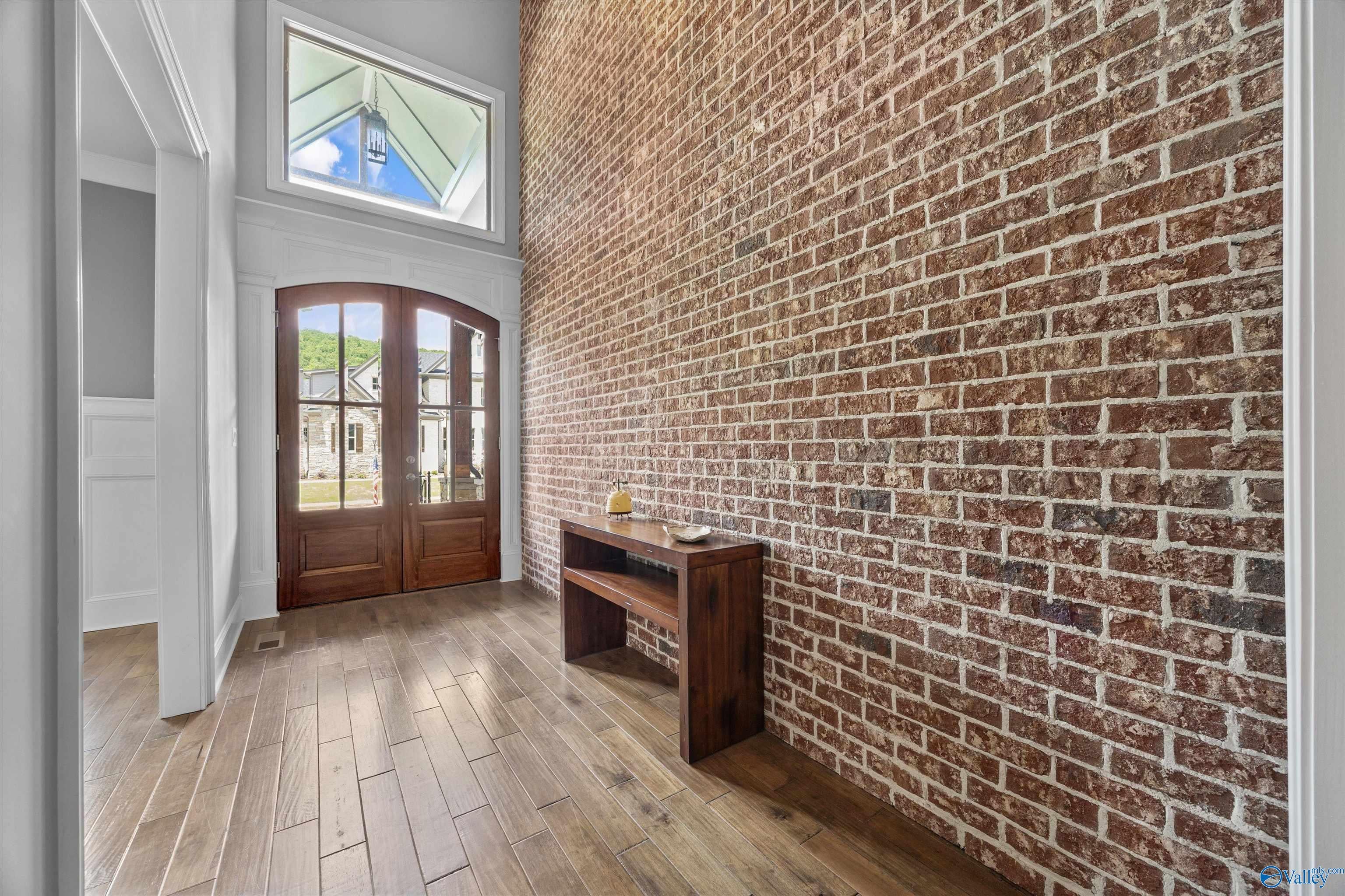 Gurley, Alabama, 35748, United States, 5 Bedrooms Bedrooms, ,7 BathroomsBathrooms,Residential,Active,1834465