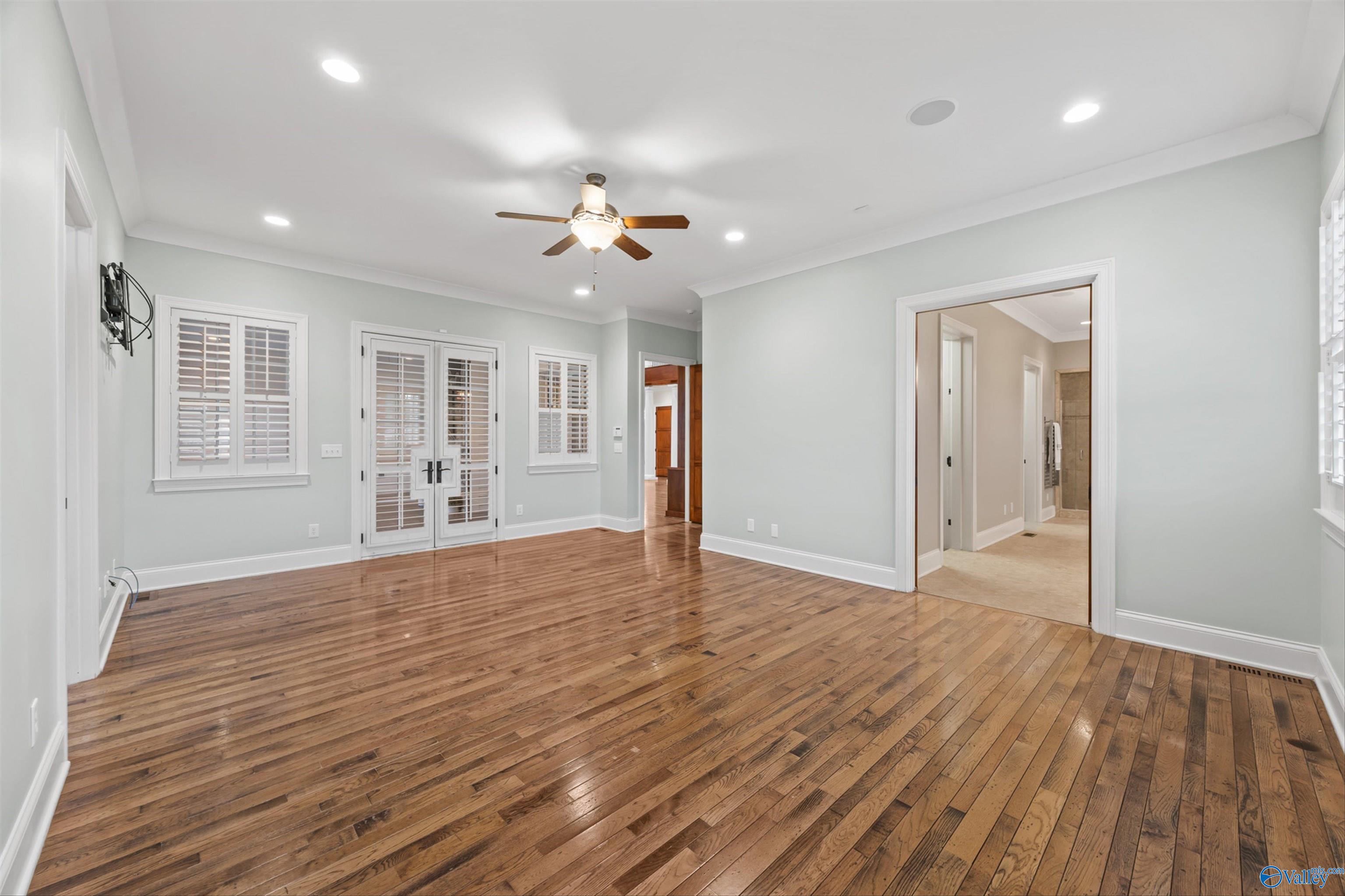 New Hope, Alabama, 35760, United States, 4 Bedrooms Bedrooms, ,5 BathroomsBathrooms,Residential,Active,1954007