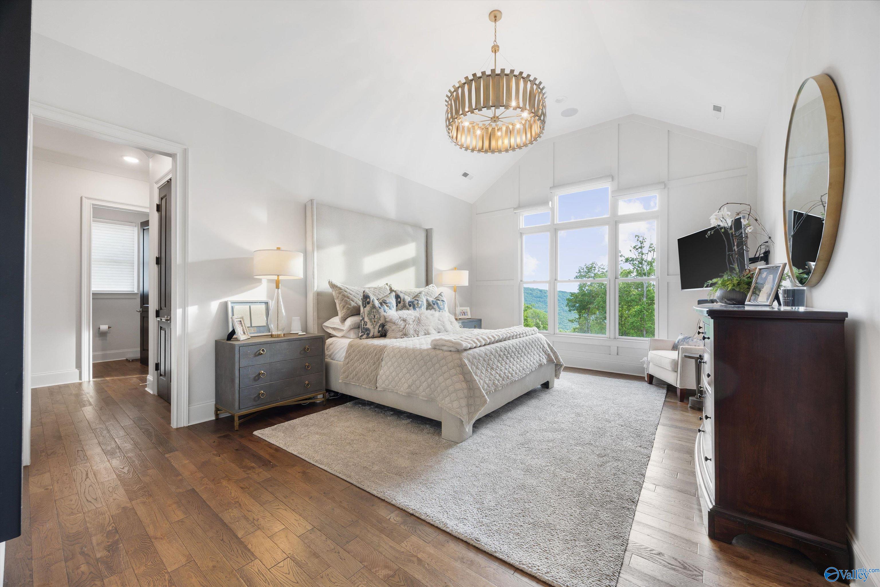 Owens Cross Roads, Alabama, 35763, United States, ,7 BathroomsBathrooms,Residential,Active,1799402