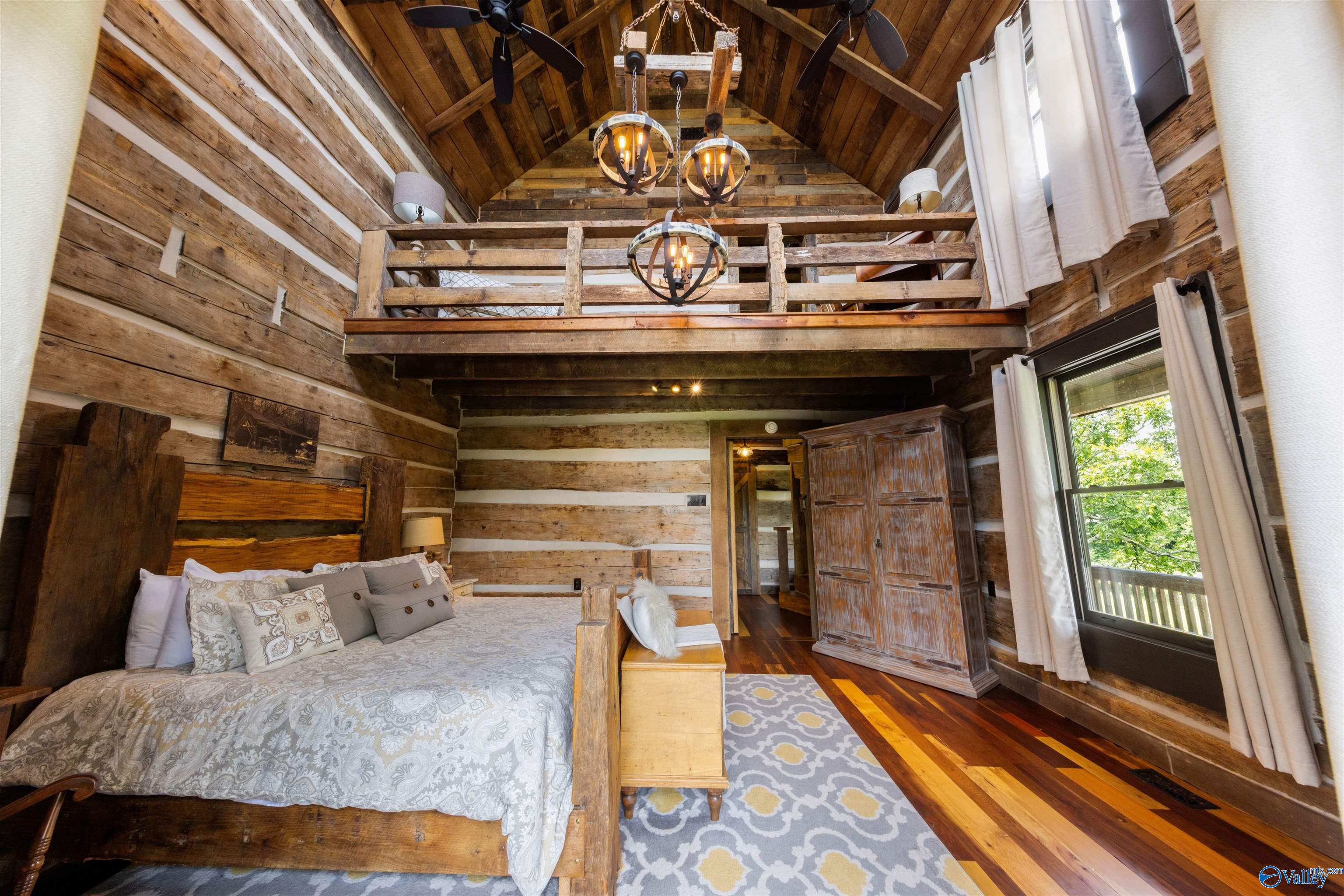 Langston, Alabama, 35755, United States, 5 Bedrooms Bedrooms, ,7 BathroomsBathrooms,Residential,Active,1953425