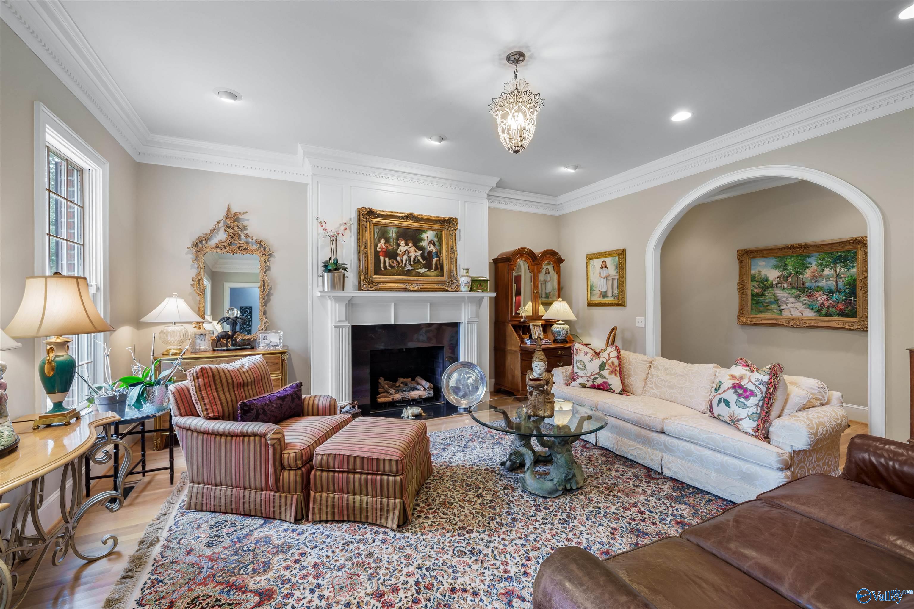 Fort Payne, Alabama, 35968, United States, 4 Bedrooms Bedrooms, ,6 BathroomsBathrooms,Residential,Active,1944095