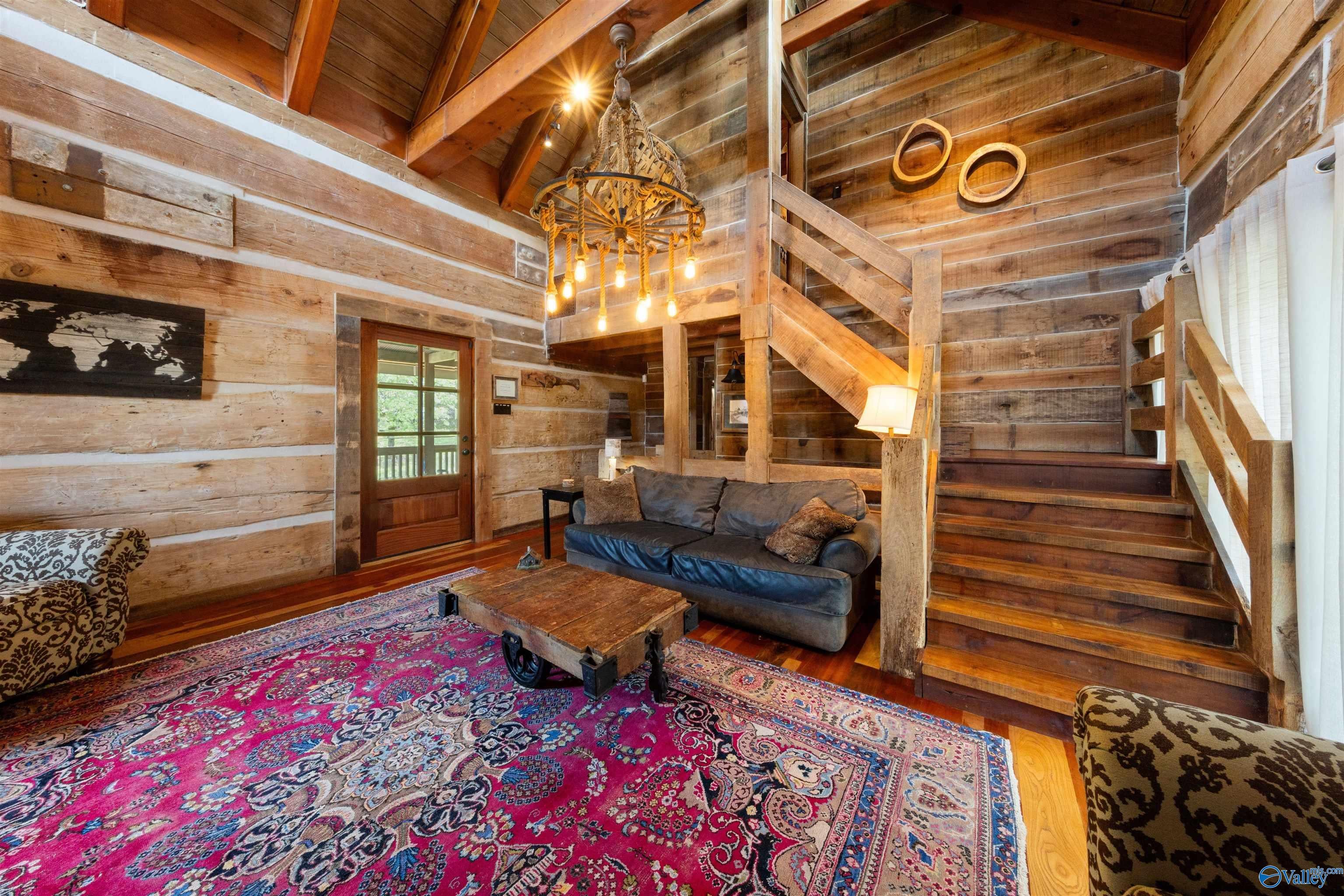 Langston, Alabama, 35755, United States, 5 Bedrooms Bedrooms, ,7 BathroomsBathrooms,Residential,Active,1953425