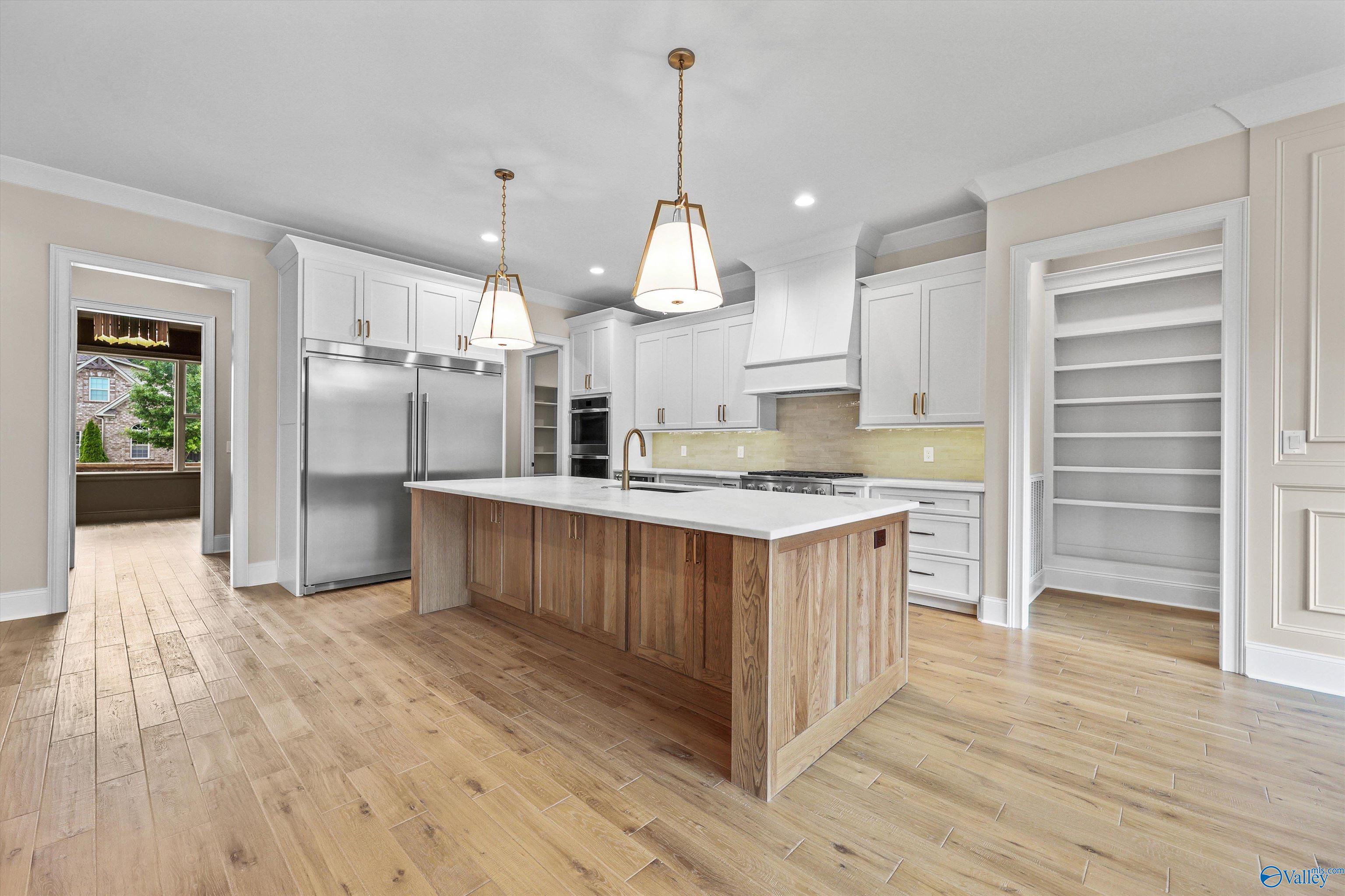 Gurley, Alabama, 35748, United States, 4 Bedrooms Bedrooms, ,4 BathroomsBathrooms,Residential,Active,1781606