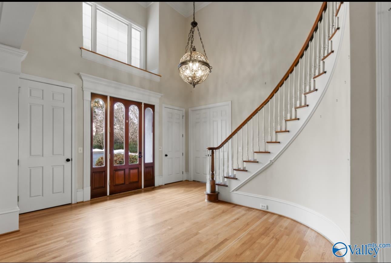 Decatur, Alabama, 35603, United States, 4 Bedrooms Bedrooms, ,5 BathroomsBathrooms,Residential,Active,2008258