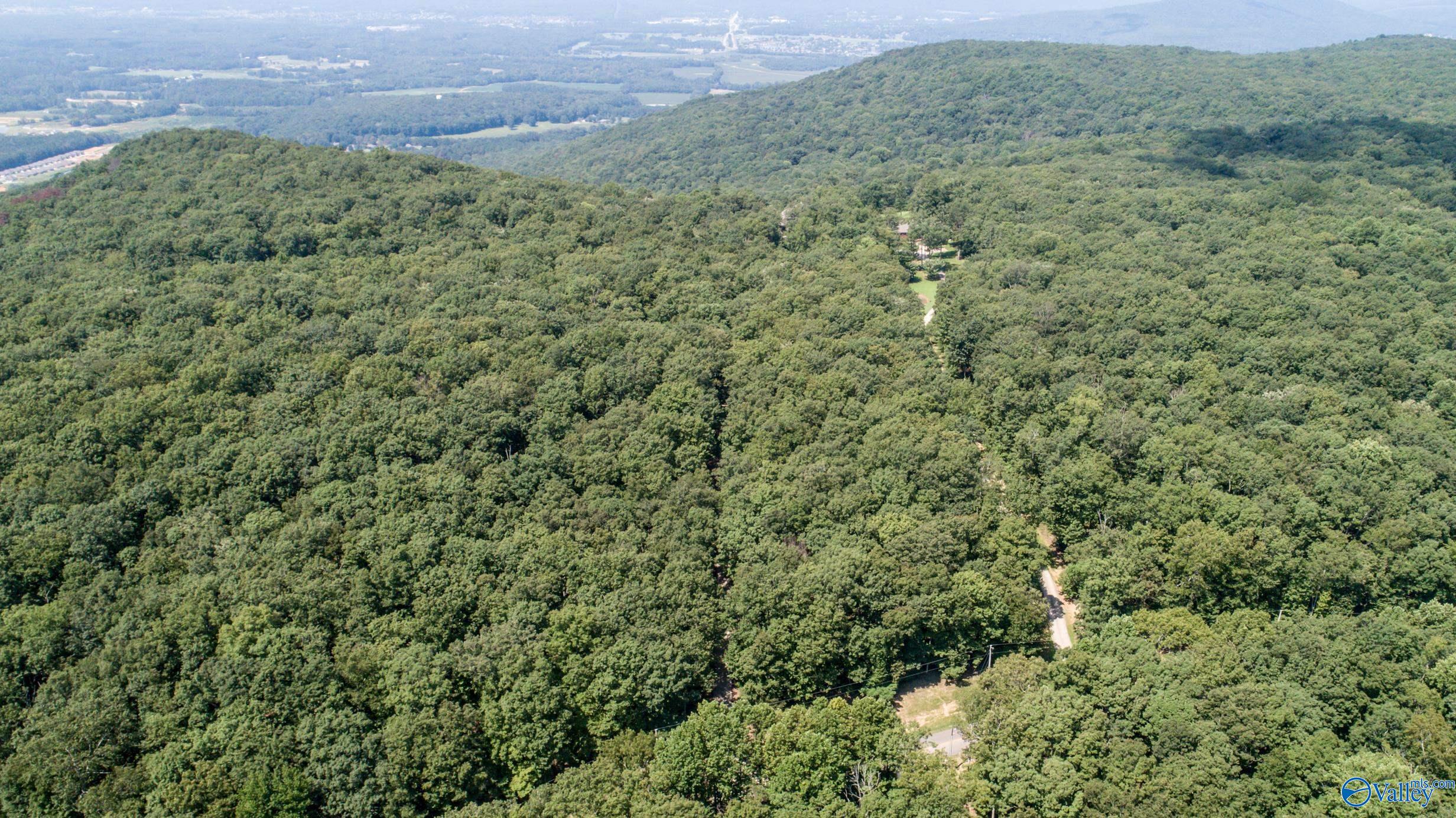 Gurley, Alabama, 35748, United States, 4 Bedrooms Bedrooms, ,6 BathroomsBathrooms,Residential,Active,1922517