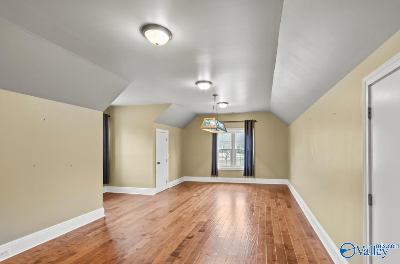 Decatur, Alabama, 35603, United States, 4 Bedrooms Bedrooms, ,5 BathroomsBathrooms,Residential,Active,2008258