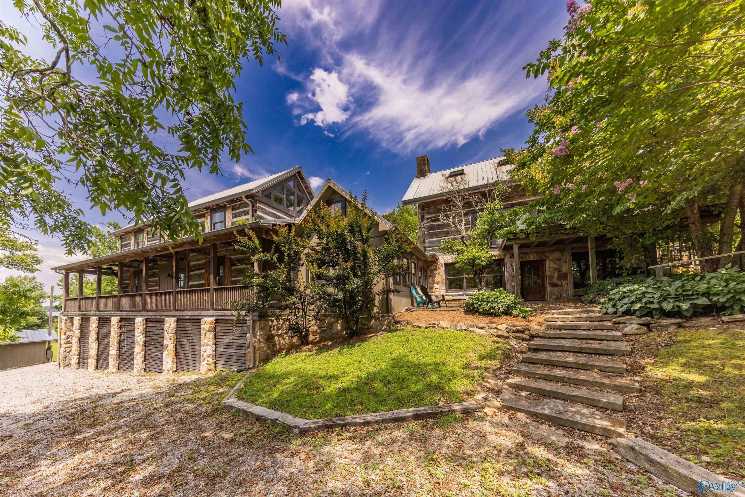 Langston, Alabama, 35755, United States, 5 Bedrooms Bedrooms, ,7 BathroomsBathrooms,Residential,Active,1953425