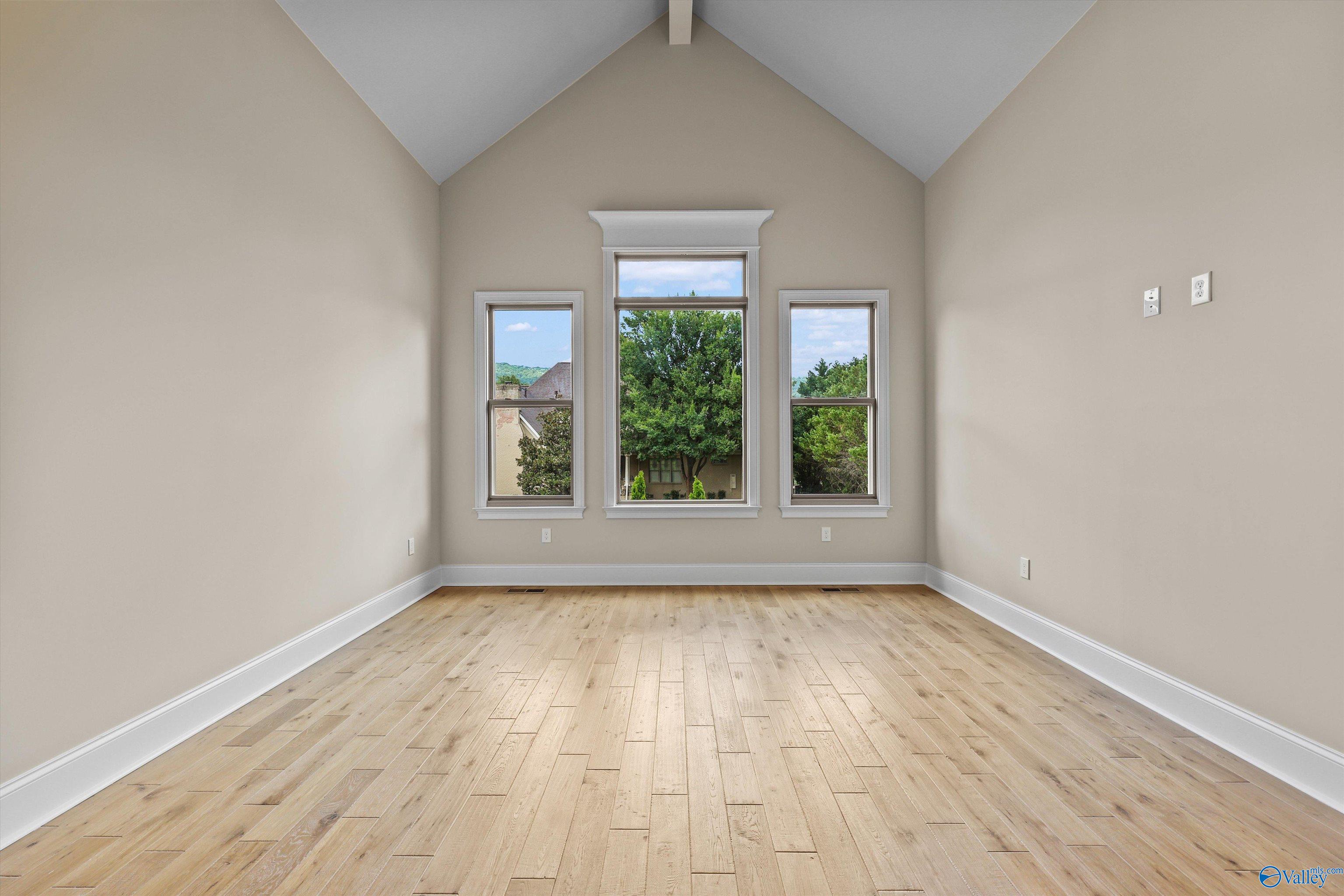 Gurley, Alabama, 35748, United States, 4 Bedrooms Bedrooms, ,4 BathroomsBathrooms,Residential,Active,1781606