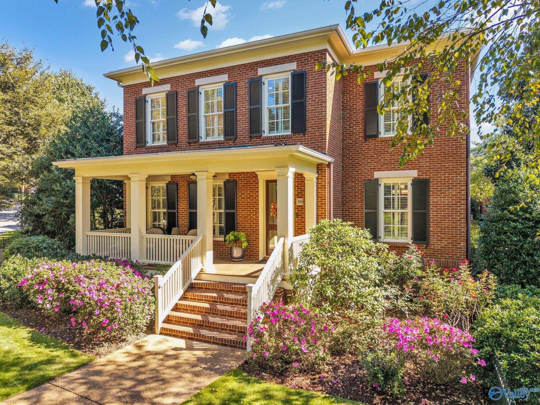 Huntsville, Alabama, 35806, United States, 4 Bedrooms Bedrooms, ,5 BathroomsBathrooms,Residential,Active,1985848