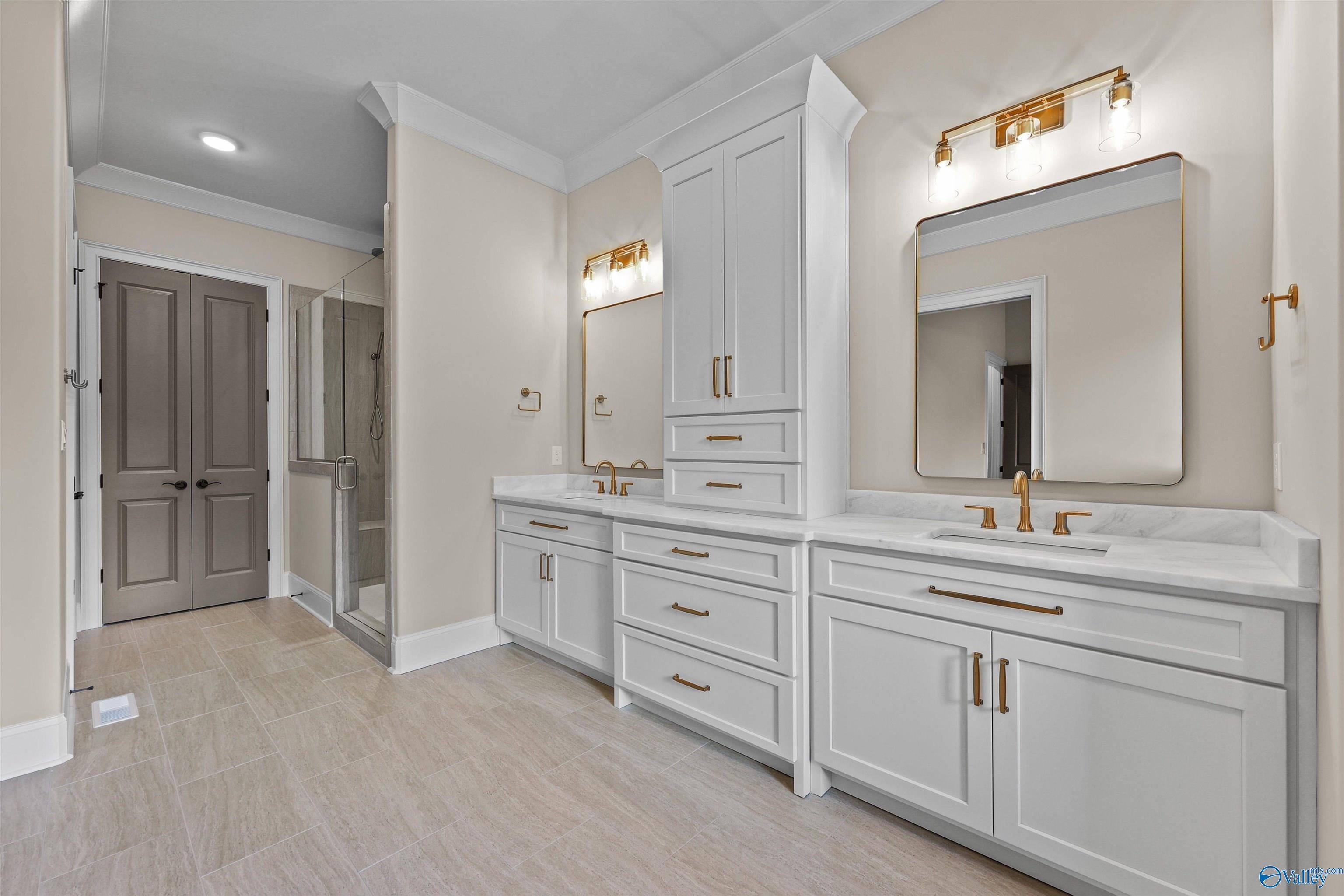 Gurley, Alabama, 35748, United States, 4 Bedrooms Bedrooms, ,4 BathroomsBathrooms,Residential,Active,1781606