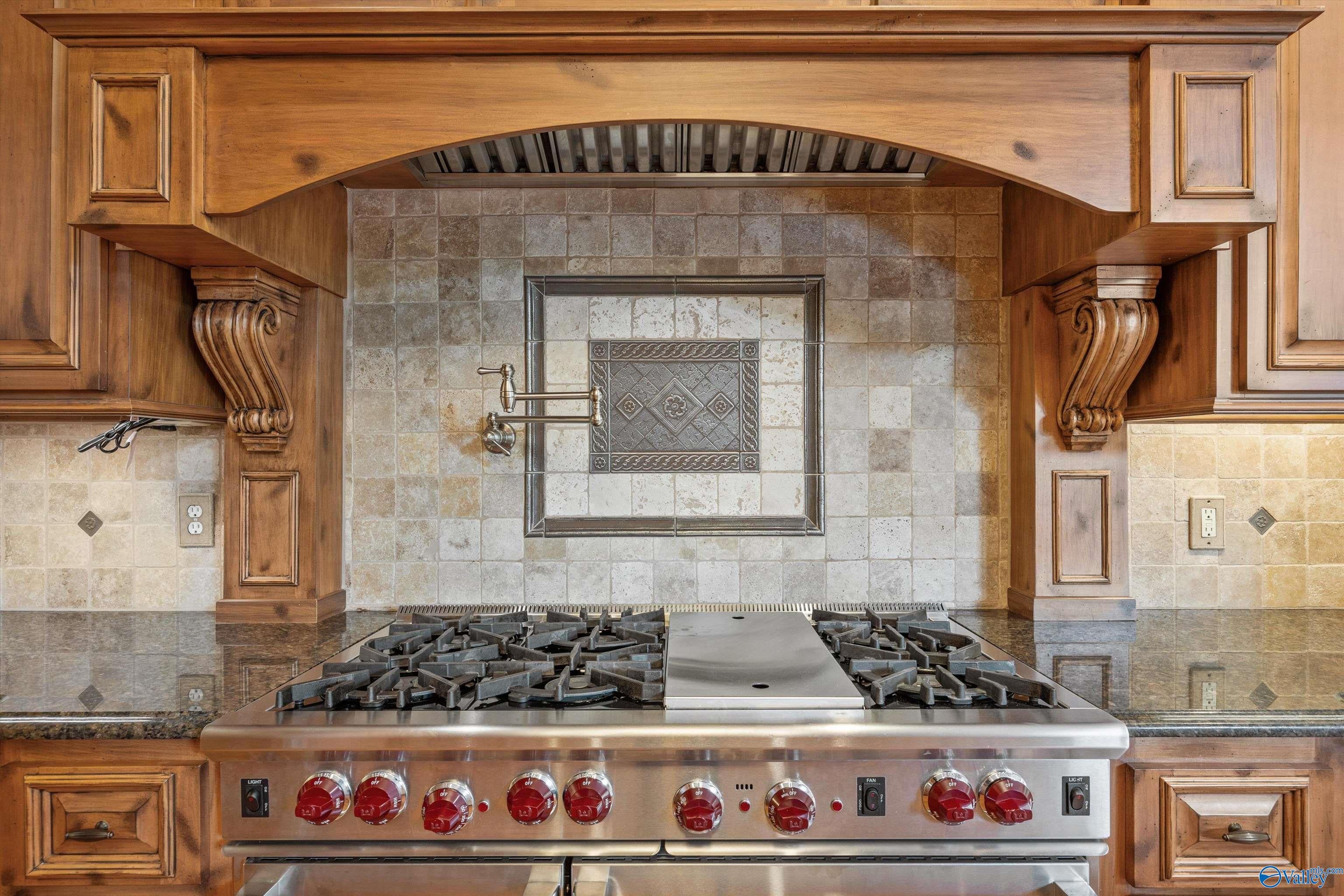 Gurley, Alabama, 35748, United States, 4 Bedrooms Bedrooms, ,5 BathroomsBathrooms,Residential,Active,1909111