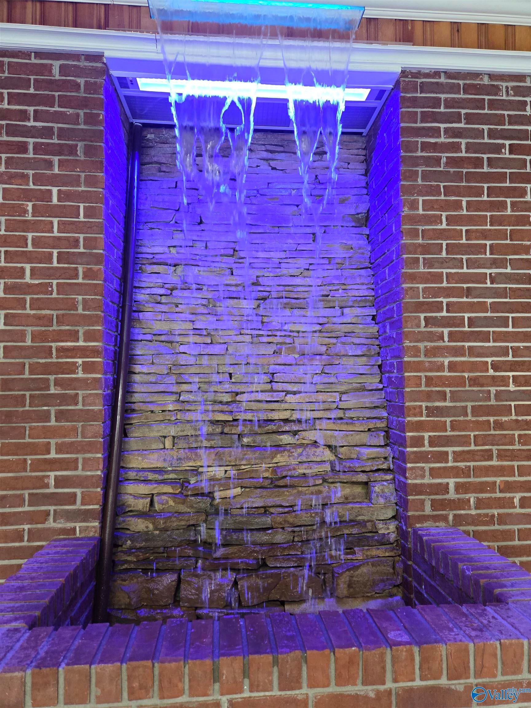 Rogersville, Alabama, 35652, United States, 6 Bedrooms Bedrooms, ,8 BathroomsBathrooms,Residential,Active,1996276