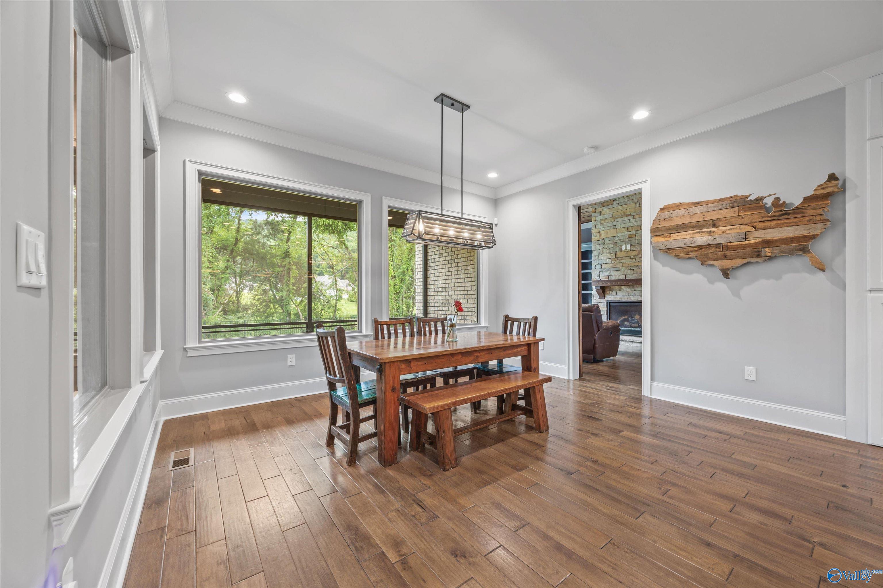 Gurley, Alabama, 35748, United States, 5 Bedrooms Bedrooms, ,7 BathroomsBathrooms,Residential,Active,1834465